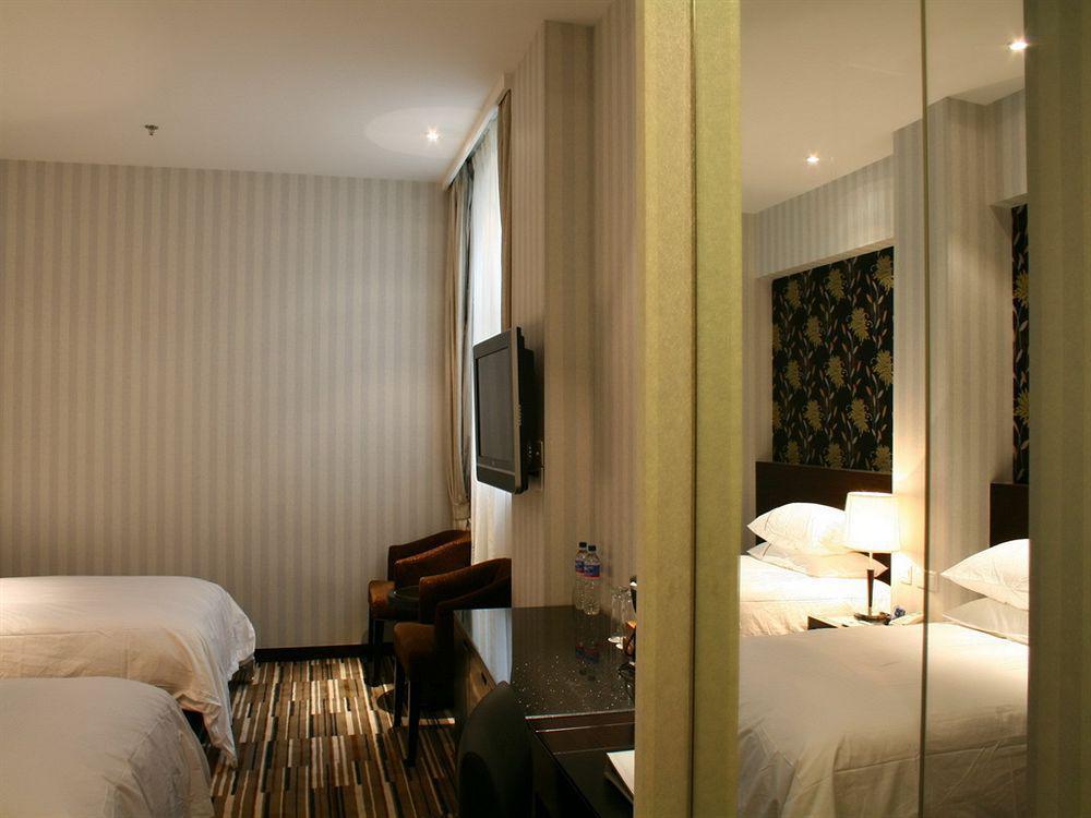 Shanghai Baron Business Bund Hotel Habitación foto